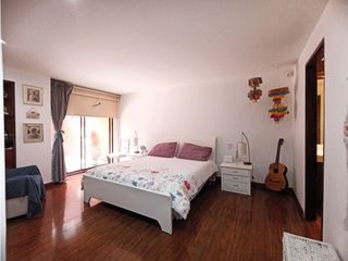 Apartamento en Venta en Rosales. SL9152