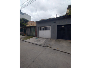 SE VENDE CASA LOTE EN EL BARRIO SANTA CECILIA -MODELIA BOGOTA