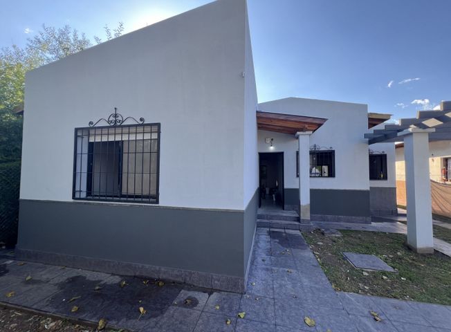 Casa en alquiler en San Lorenzo