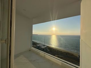 Foto 5 de SUITE DE LUJO FRENTE AL MAR TORRES ELIT MANTA, URB. CIUDAD DEL MAR