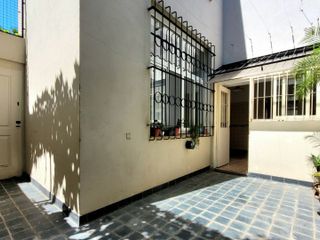 Vta casa 5 ambientes en BELGRANO R terraza y patio