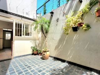 Vta casa 5 ambientes en BELGRANO R terraza y patio