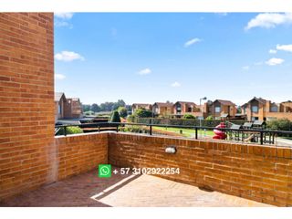 Hacienda Fontanar casa con salida a parque