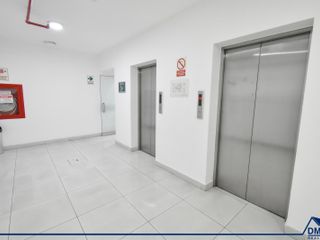 Vendo moderna oficina 156m2 en estratégica zona de Miraflores - $1891 x m2