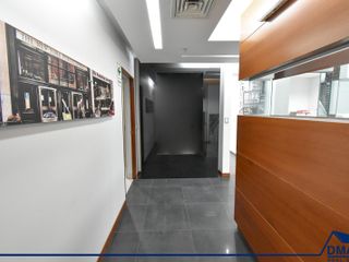 Vendo moderna oficina 156m2 en estratégica zona de Miraflores - $1891 x m2