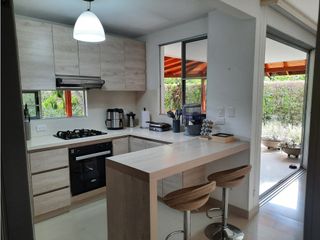 VENTA DE ESPECTACULAR CASA EN LA MORADA