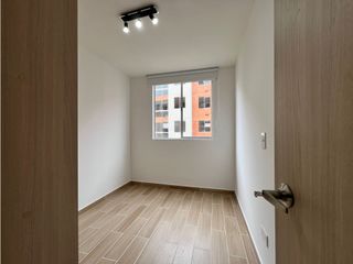Arrieno apartamento con excelentes acabados en Chía- Serralta - 5 piso
