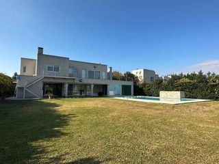 Foto 5 de Casa en alquiler en Belen de Escobar