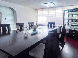 Foto 3 de Casa de lujo en venta de oportunidad Quicentro