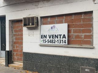 En venta lote s/calle Rivadavia entre Peron y Constitución frente 11,22 x 19,22 de fondo
