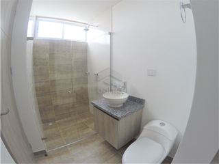 Foto 8 de VENTA DE APARTAMENTO EN LA CASTELLANA DE MONTERA