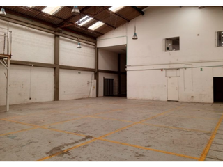 Foto 14 de BODEGA ARRIENDO PRADO VERANIEGO DE 880 M2
