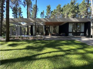 Foto 1 de Casa en Venta VILLA ROBLES