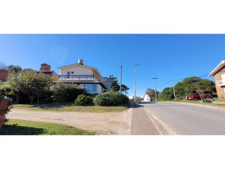 Foto 4 de Lote multifamiliar-comercial a metros del Mar y de Pinamar