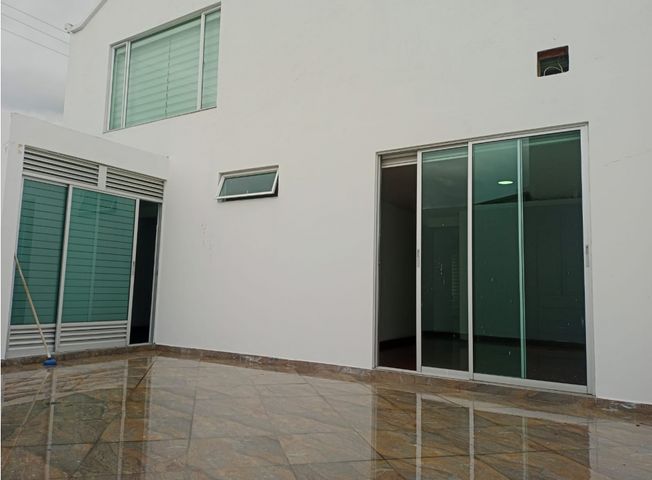 place photo 36