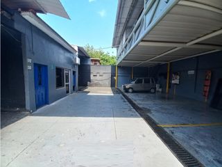 Foto 1 de Bodega en arriendo barrio boston