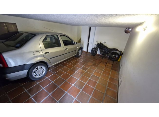 place photo 43