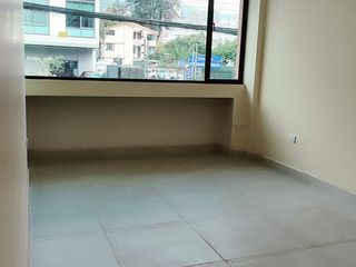 Foto 10 de EDIFICIO EN RENTA de 1350 M2 IDEAL CLINICA, CENTRO MEDICO, INSTITUTO EDUCATIVO,ETC