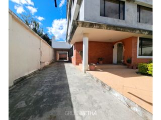 DEPARTAMENTO EN ARRIENDO - 350 mts -  VALLE DE LOS CHILLOS - PUENTE 9