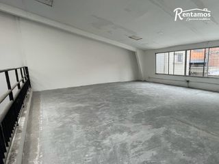 OFICINA en ARRIENDO en Medellín Junin