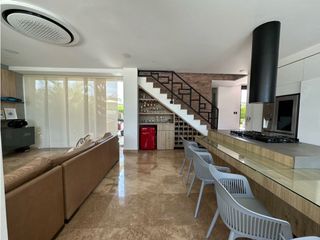 Venta hermosa casa en condominio entre barranquilla y Cartagena
