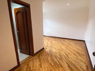 CASA RENTA VIVIENDA O COMERCIAL TUMBACO 5 DORMITORIOS C/U BAÑO