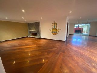 CASA RENTA VIVIENDA O COMERCIAL TUMBACO 5 DORMITORIOS C/U BAÑO