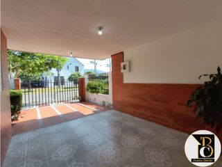 Foto 3 de CASA COMERCIAL EN VENTA EN EL BARRIO EL BROZQUERO YOPAL