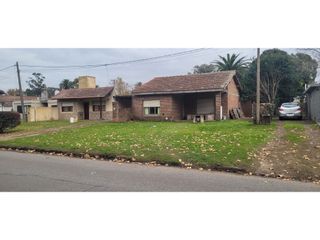 Foto 5 de Vendo  Casa - Lote multifamiliar sobre avenida en General Madariaga