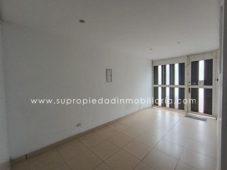 Foto 3 de CASA-LOCAL en ARRIENDO en Bogotá Niza Suba