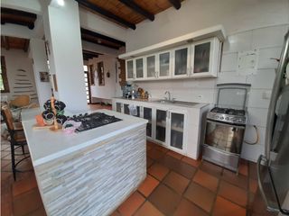 Foto 2 de Casa de Ensueño en Condominio Exclusivo en Barbosa, Santander