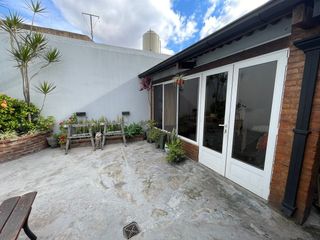 VENTA PH 3 AMBIENTES CON COCHERA Y PATIO CIUDADELA