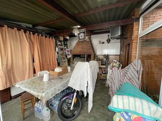 VENTA PH 3 AMBIENTES CON COCHERA Y PATIO CIUDADELA