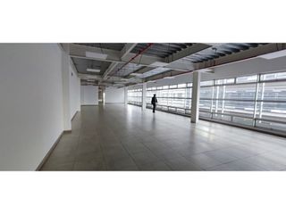 Foto 1 de OFICINA EN ARRIENDO 305 M2, SECTOR AV. EL DORADO, BOGOTA