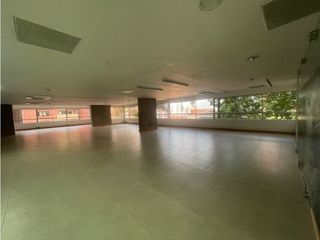 Foto 25 de SE ARRIENDA- VENDE OFICINA POBLADO