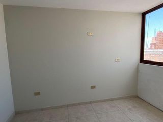 Foto 5 de VENDO DEPARTAMENTO DE ESTRENO 3 y 4 PISO - URB. FRANK MICHELL