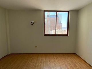 Foto 6 de VENDO DEPARTAMENTO DE ESTRENO 3 y 4 PISO - URB. FRANK MICHELL