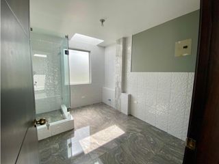 Foto 11 de CASA POR ESTRENAR EN RENTA EN TUMBACO (CB)