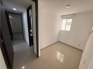 Alquilo apartamento en Jardines de Tívoli