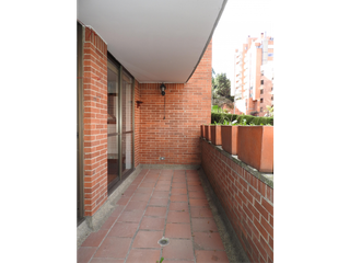 VENDO APARTAME EN GRATAMIRA /MBO