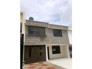 Foto 1 de Casa en arriendo o venta en pasatiempo