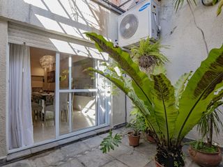 Venta Casa 5amb. en Floresta con Quincho - PERMUTA