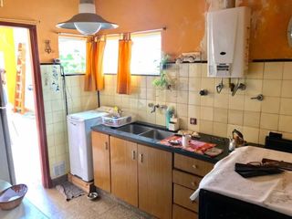 Foto 9 de PH DE 3 Y 2 AMBIENTES EN BLOCK (SIN SUBDIVISION)