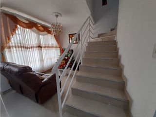 Foto 17 de Casa de dos pisos más terraza en venta Barrio El Bosque Palmira Valle