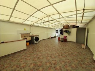 Foto 30 de Casa de dos pisos más terraza en venta Barrio El Bosque Palmira Valle