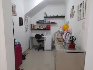 Foto 7 de Casa de dos pisos más terraza en venta Barrio El Bosque Palmira Valle