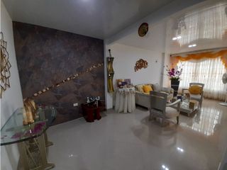 Foto 23 de Casa de dos pisos más terraza en venta Barrio El Bosque Palmira Valle