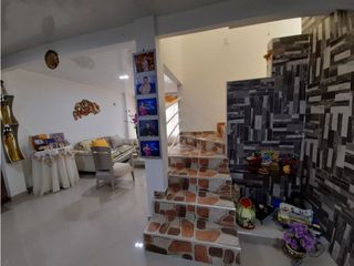Foto 26 de Casa de dos pisos más terraza en venta Barrio El Bosque Palmira Valle
