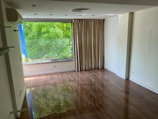 Foto 8 de Casa en alquiler de 4 dormitorios c/ cochera en Martínez