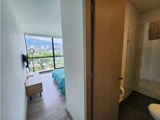 VENTA APARTAMENTO ALTOS DEL POBLADO, VISTA CIUDAD.